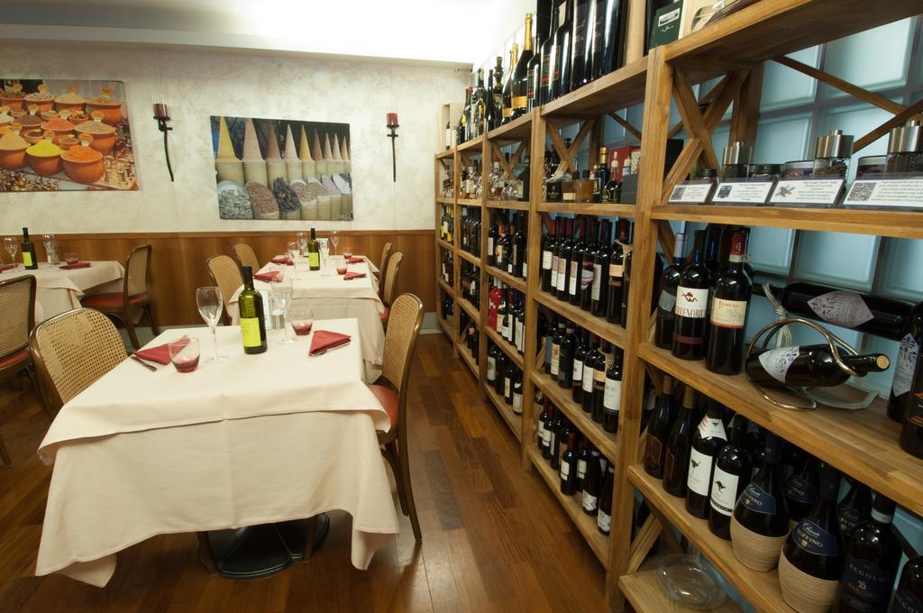 Hotel Bahnhof Haus Chiasso Luaran gambar