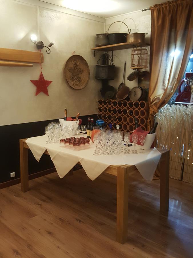 Hotel Bahnhof Haus Chiasso Luaran gambar